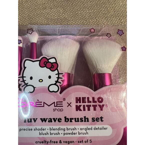New Hello Kitty Luv Wave Set Of 5 Make Up Brush The Creme Shop Collection - Picture 8 of 8